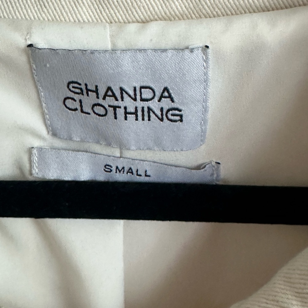 Oversized Cream Jacket - Picture 3 of 4